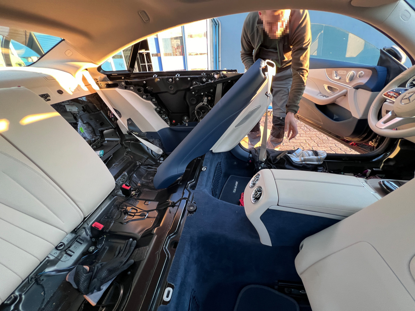 Nachrüsten: automatische Heckdeckelfernschließung elektrisch Code 881 E-Coupe C238 / W213