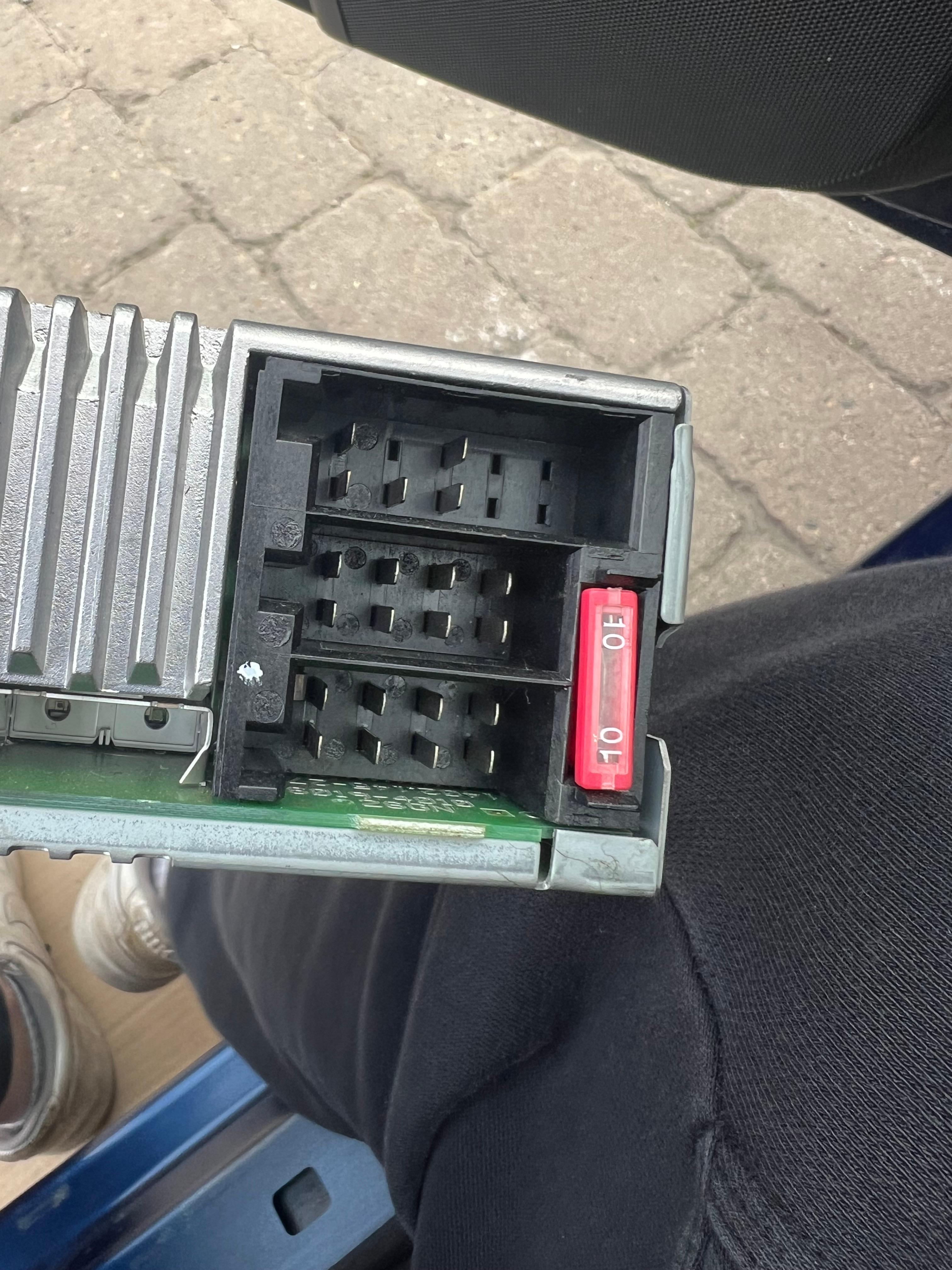 Nachrüstradio für Audio-10 Radio, CAN-Bus