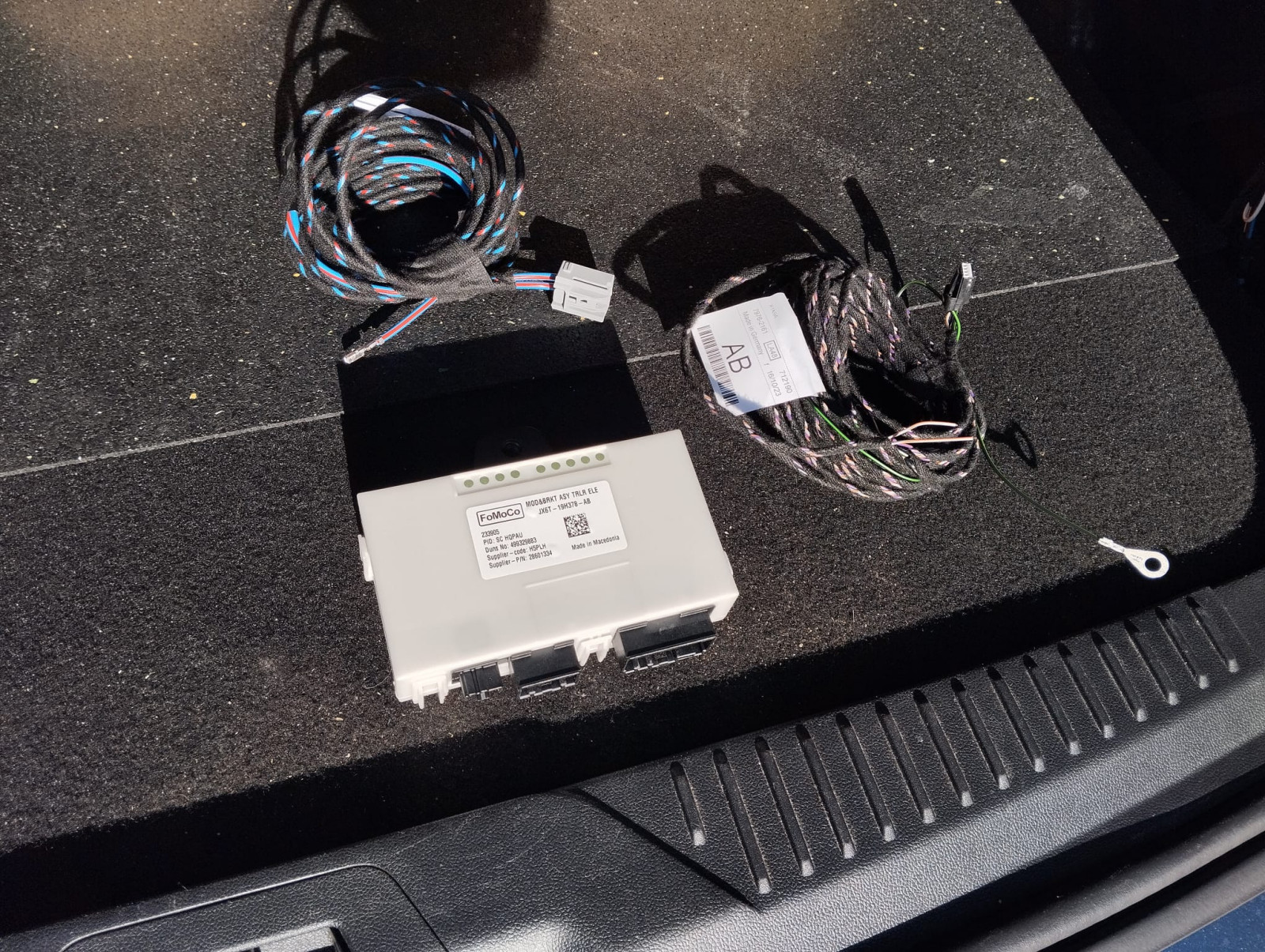 Nachrüstung Anhängerkupplung/ Elektronik