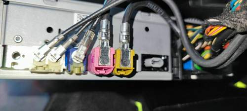 Infotainment hinten