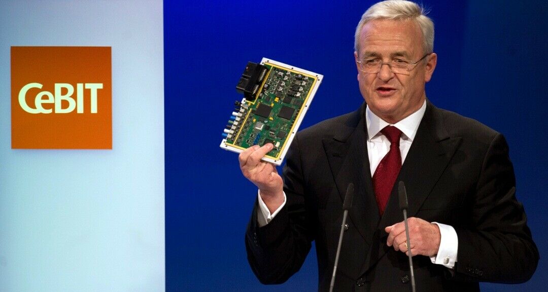 VW-Chef Martin Winterkorn spricht sich auf der CeBit für mehr Datenschutz im Auto aus