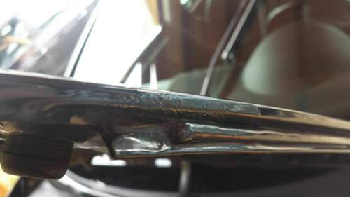 Motorhaube links