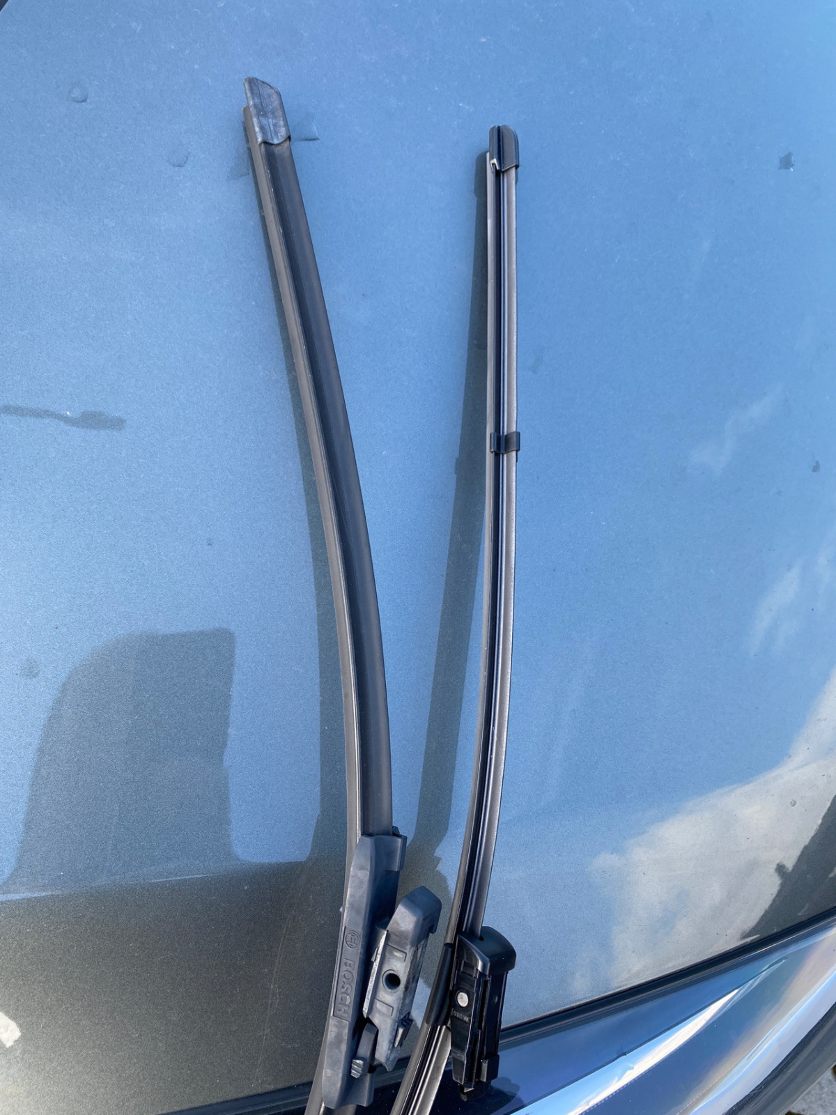Neue Bosch Wischer passen vorne nicht Perfekt