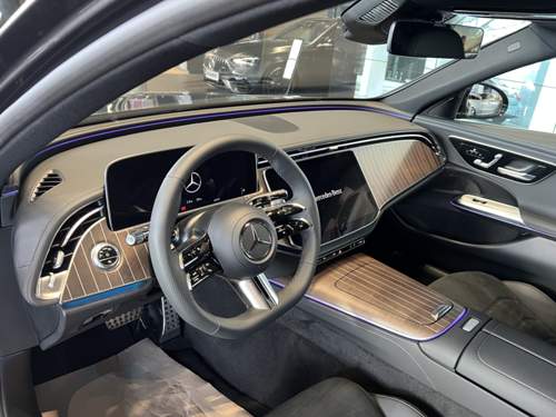 E200
