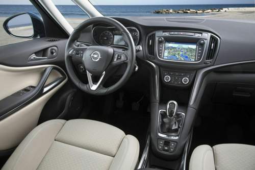 Das neue Zafira-Cockpit: Ein größerer Bildschirm, mehr Übersicht und mehr Klarheit standen im Lastenheft