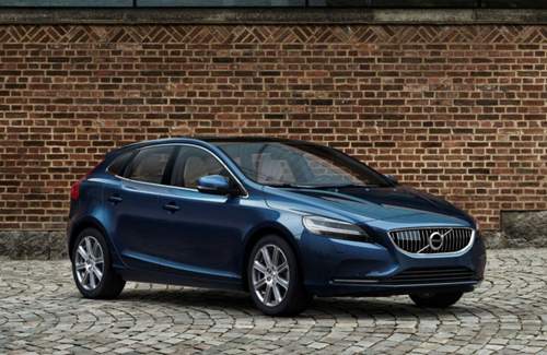 Insgesamt umfasst das Motorenangebot für den Volvo V40 vier Benzin- und drei Dieselaggregate