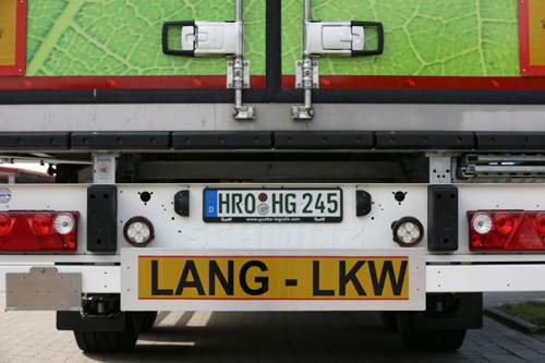 Die Riesenlaster können ab Mittwoch auf 90 weiteren Streckenabschnitten fahren