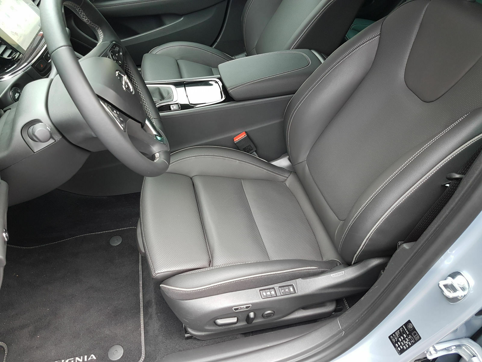 Neuer Insignia II - Insignia B
