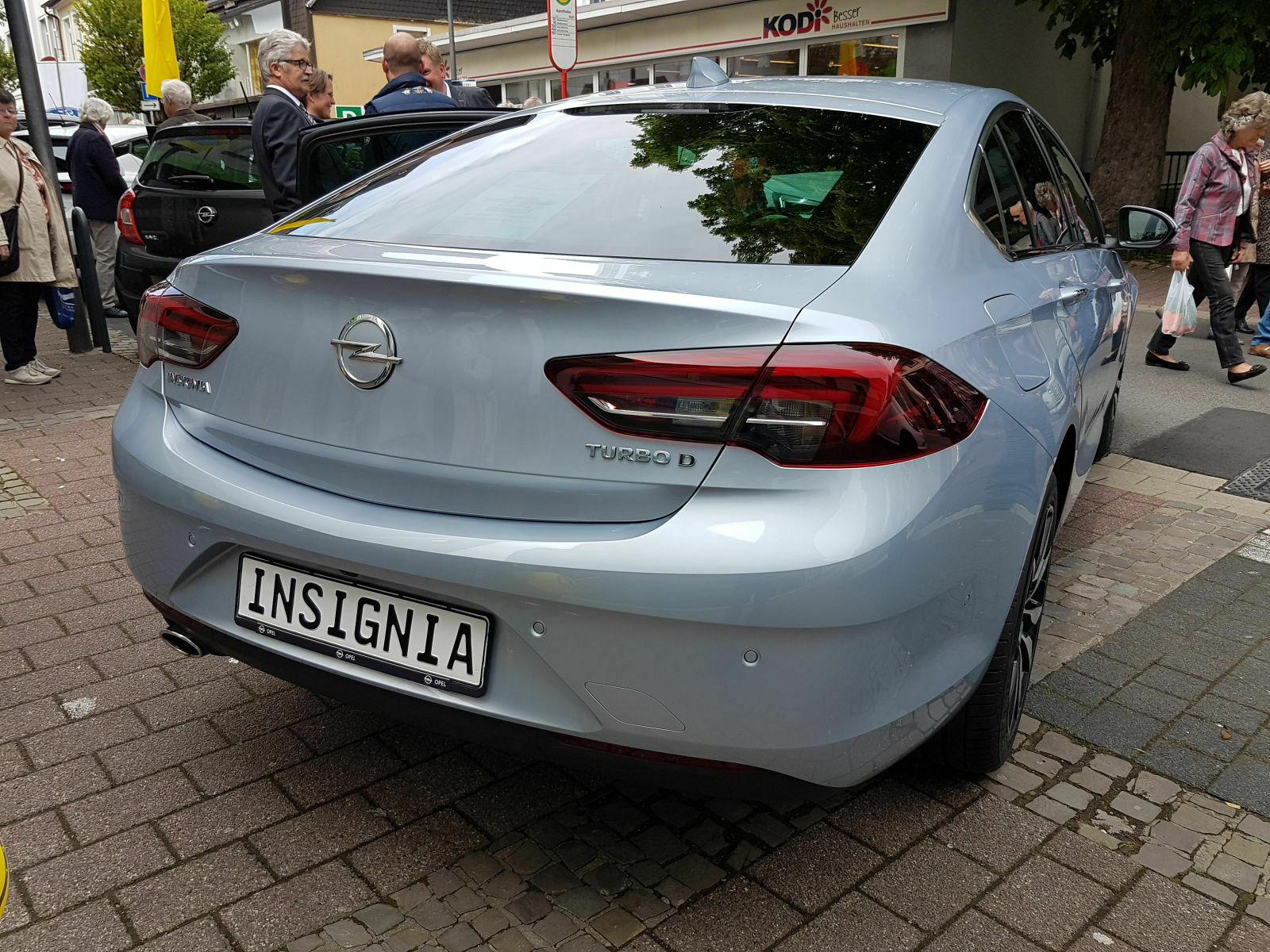 Neuer Insignia II - Insignia B