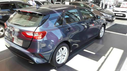 Cosmoblau metallic.jpg