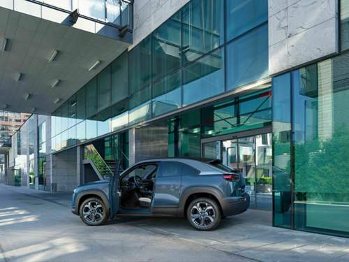 Een-compacte-crossover-dat-is-de-nieuwe-mx