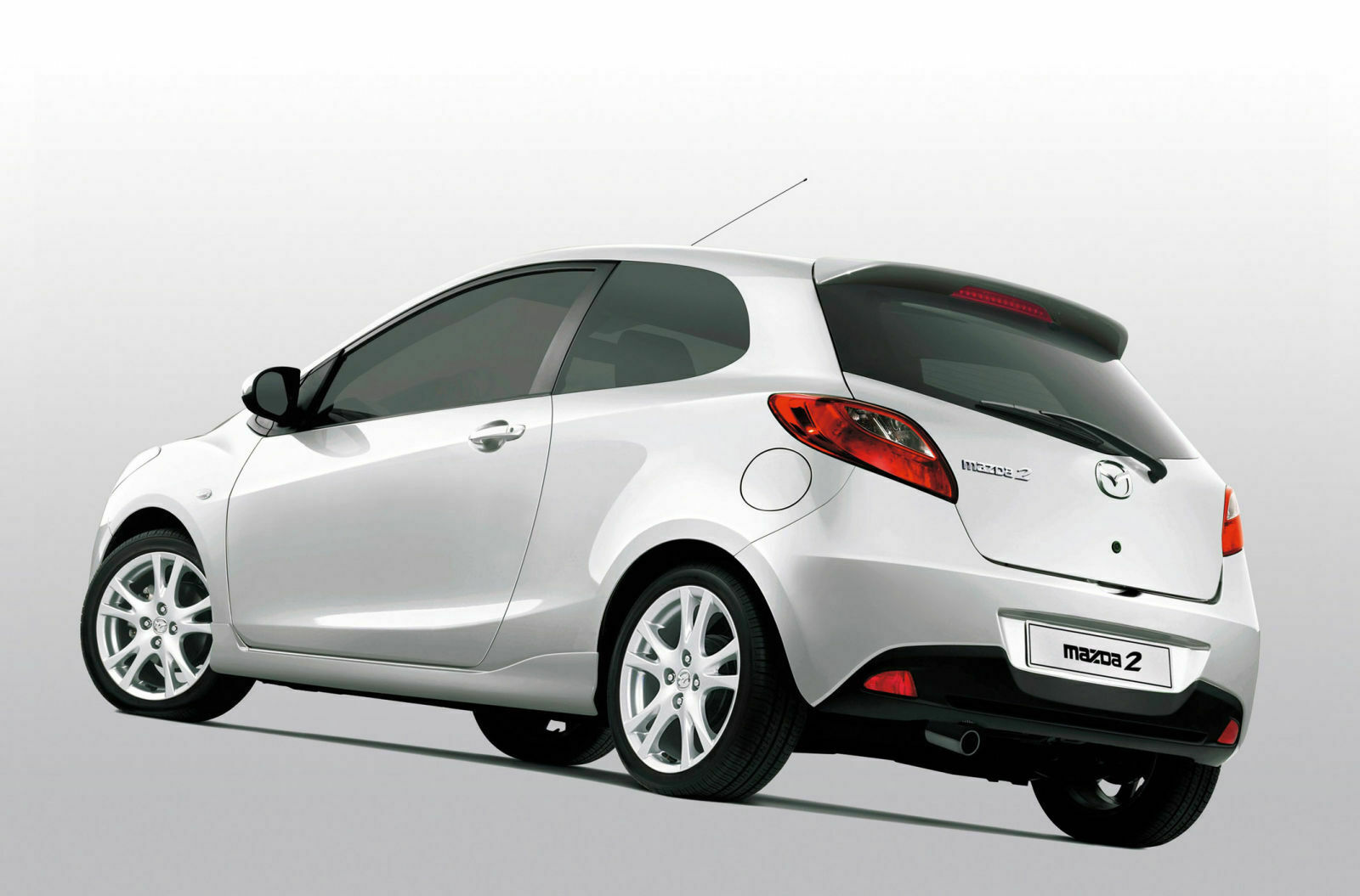 Neuer Mazda2 als Dreitürer