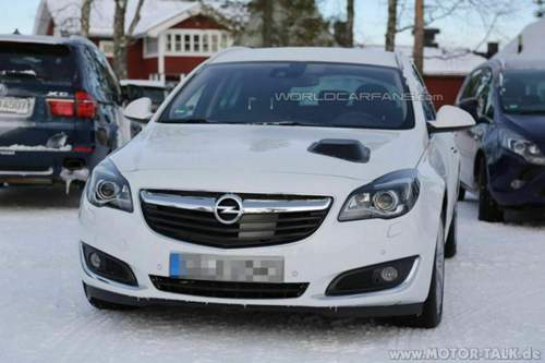 2016-opel-insignia-mule-spy-photos-1