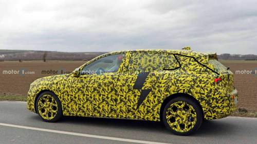 2022-opel-astra-spy-photo