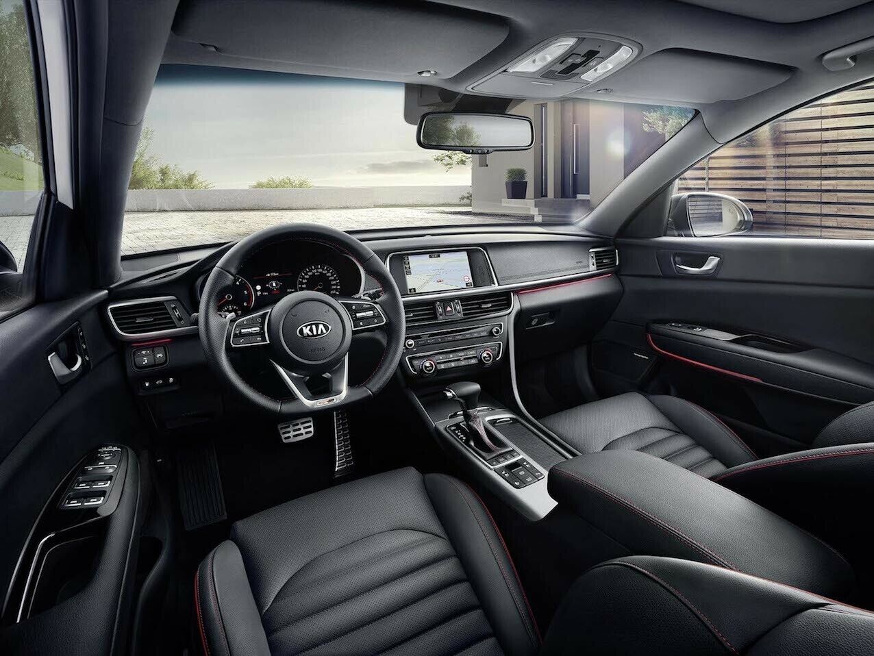 Kia Optima Facelift: Im Innenraum erhält der Optima ein neues Lenkrad, neue Sitzbezüge und neue Schmuckapplikationen