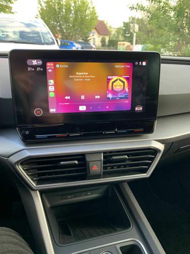 Apple Car Play