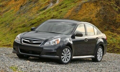 subaru-legacy-2010-sedan