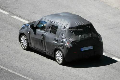 2010-suzuki-swift-1
