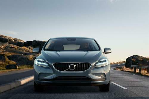 Volvo-v40facelift-395