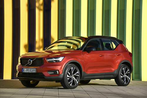 Volvo-xc40-r-design-047