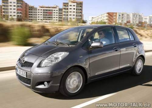 Toyota-yaris-4