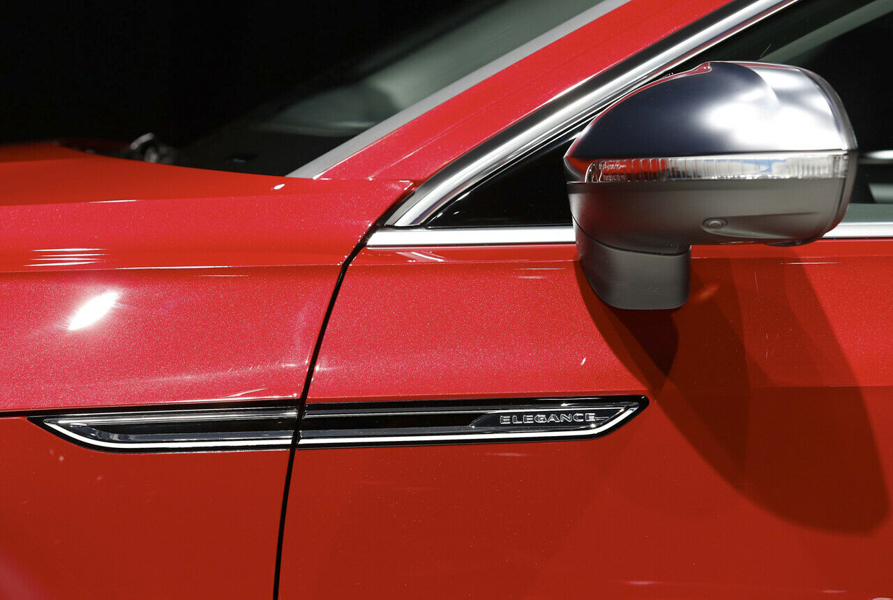 Details: Der VW Arteaon auf ersten Live-Bildern vom Genfer Autosalon