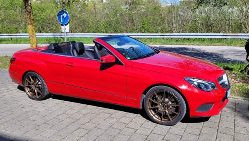 E400 Cabrio mit Motec MCR2 Ultralight