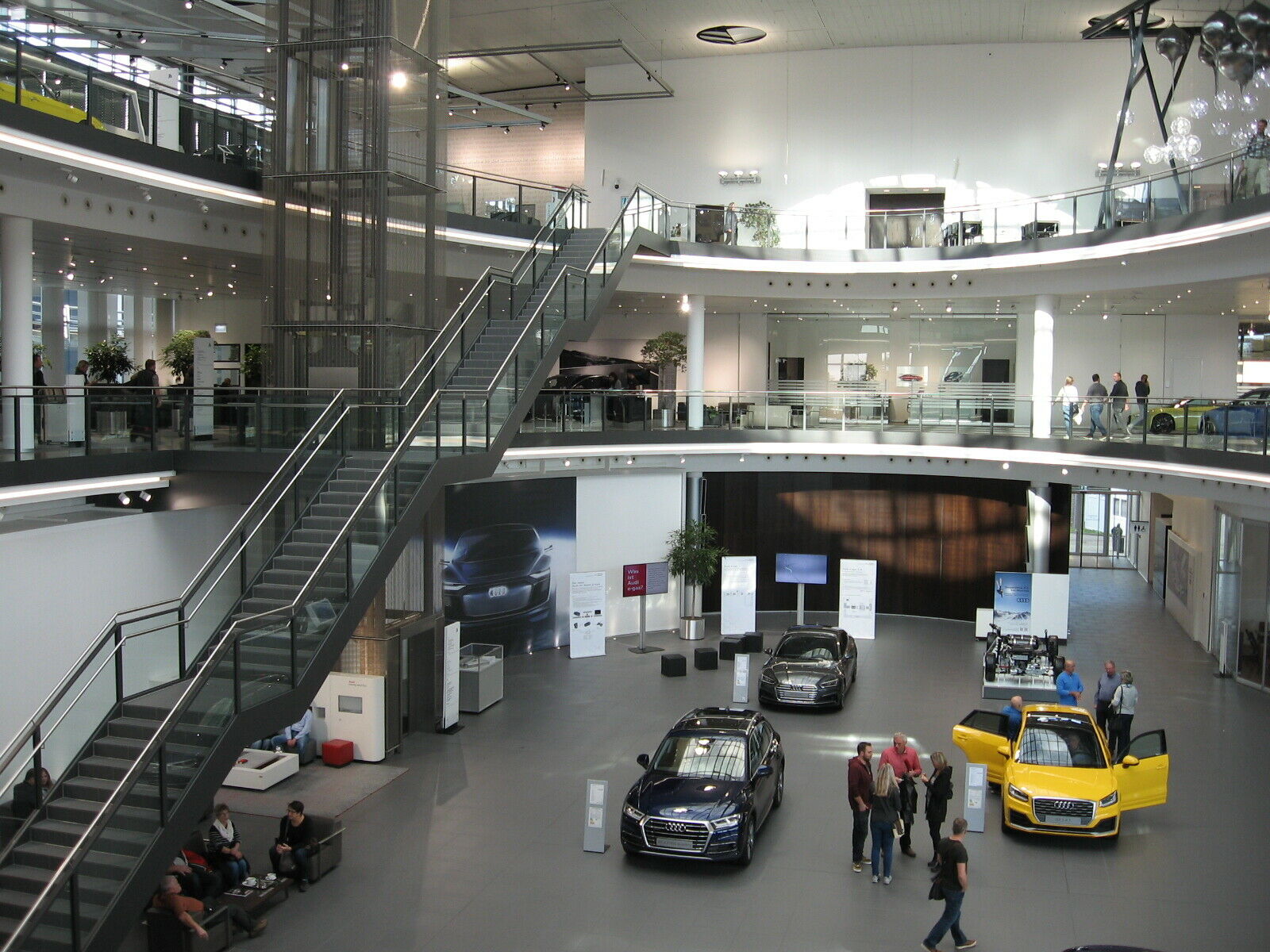 Neuwagenabholung Audi Forum Neckarsulm