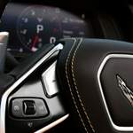 2020-chevrolet-corvette-stingray-027