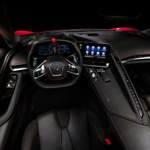 2020-chevrolet-corvette-stingray-012
