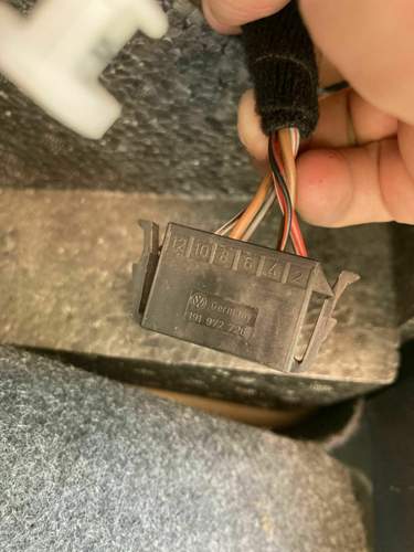 12-pin Stecker