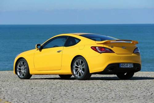 Das zweitürige Coupé kostet hierzulande ab 33.490 Euro