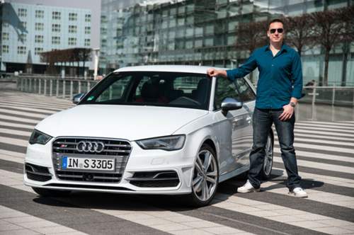 Kompakter Sportler neben dem großen MT-Redakteur: Constantin Bergander hat den Audi S3 getestet