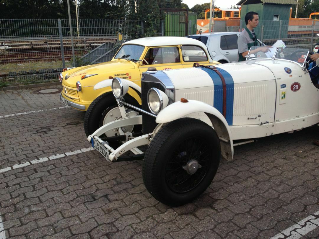Lloyd  und Mercedes SSK (© D.v. Riesen)