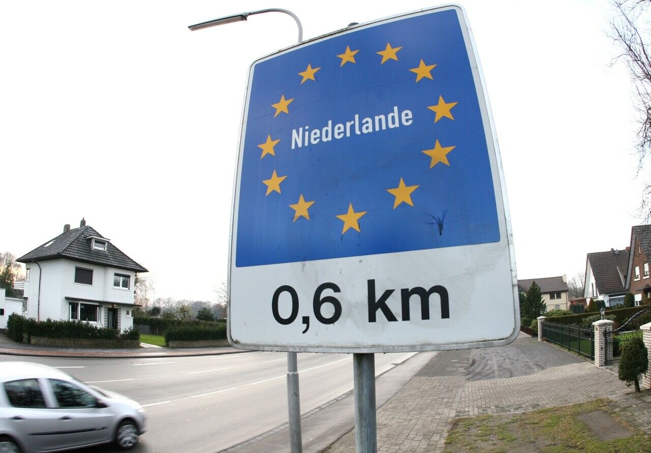 Die Niederländer befürchten, die deutsche Maut könne einheimische Autofahrer bis zu 100 Millionen Euro im Jahr kosten