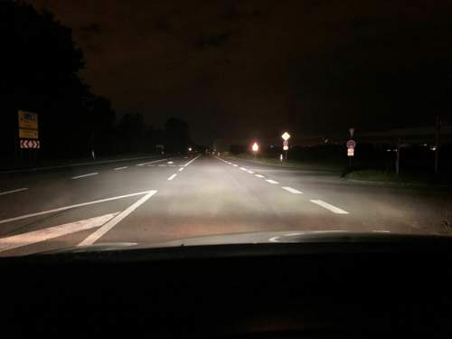 Mit-fernlicht