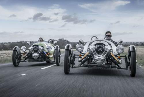 In Großbritannien gilt der Morgan Threewheeler als Motorrad