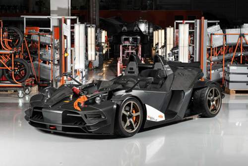 Der 2,0-Liter-TFSI im KTM X-Bow (hier der RR) leistet 300 PS