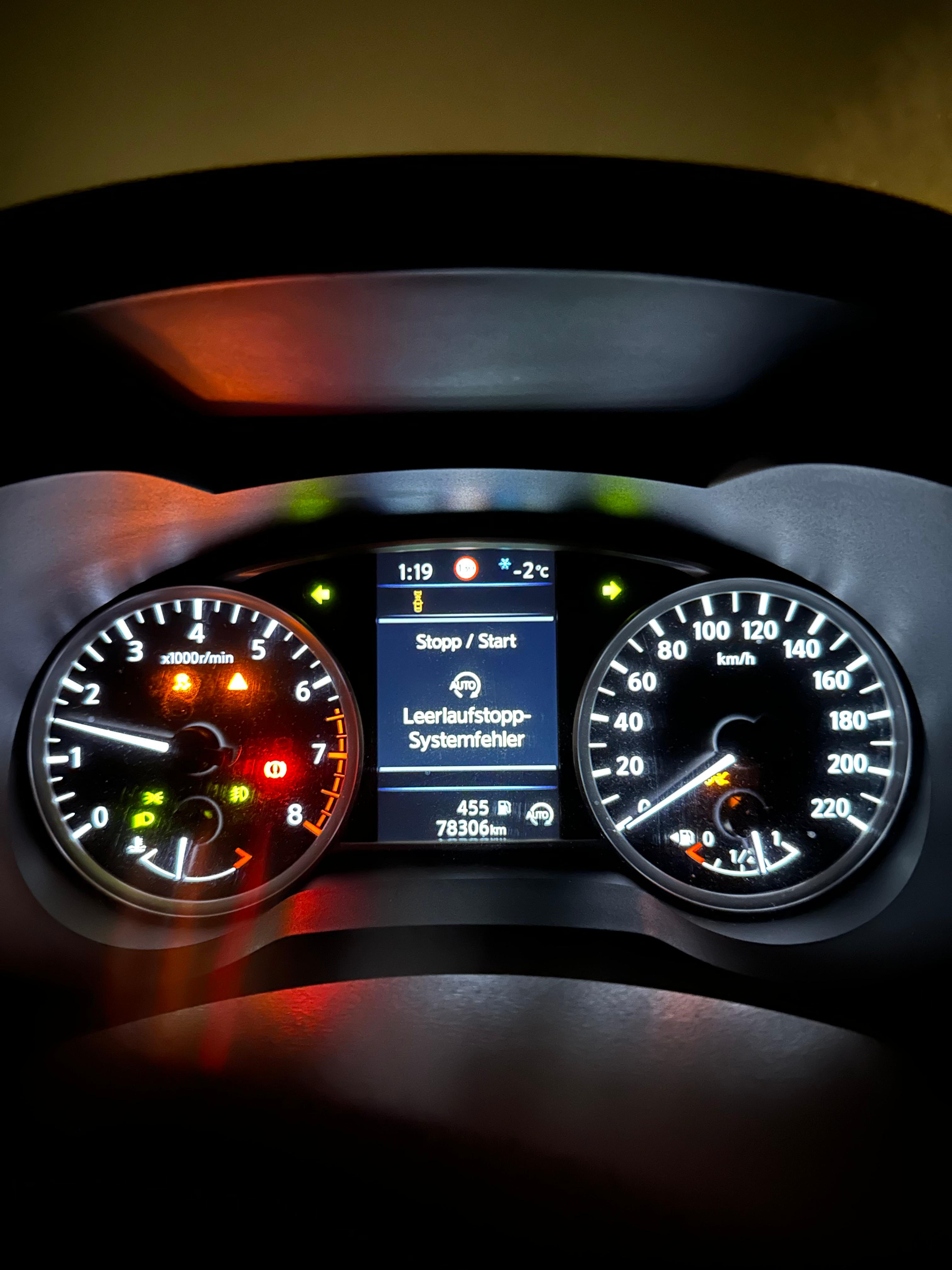 Nissan Micra K14 2020 ruckelt sporadisch