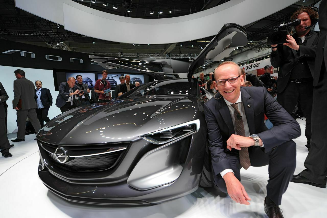 Auf der IAA tritt Opel selbstbewusst auf. Karl Thomas Neumann blickt optimistisch nach vorn