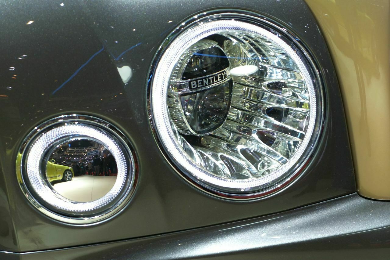 Bentley Mulsanne: Scheinwerfer