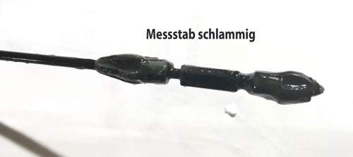 Ölmessstab schlammig 1
