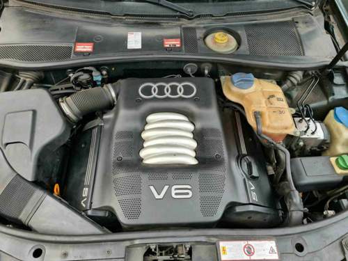 Motor V6 2,4L
