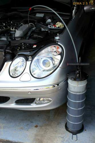 Motoroelabsaugung