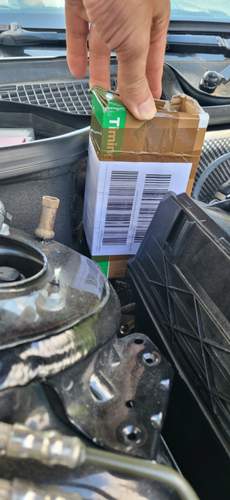 W221 Platz im Motorraum mit OM642-1