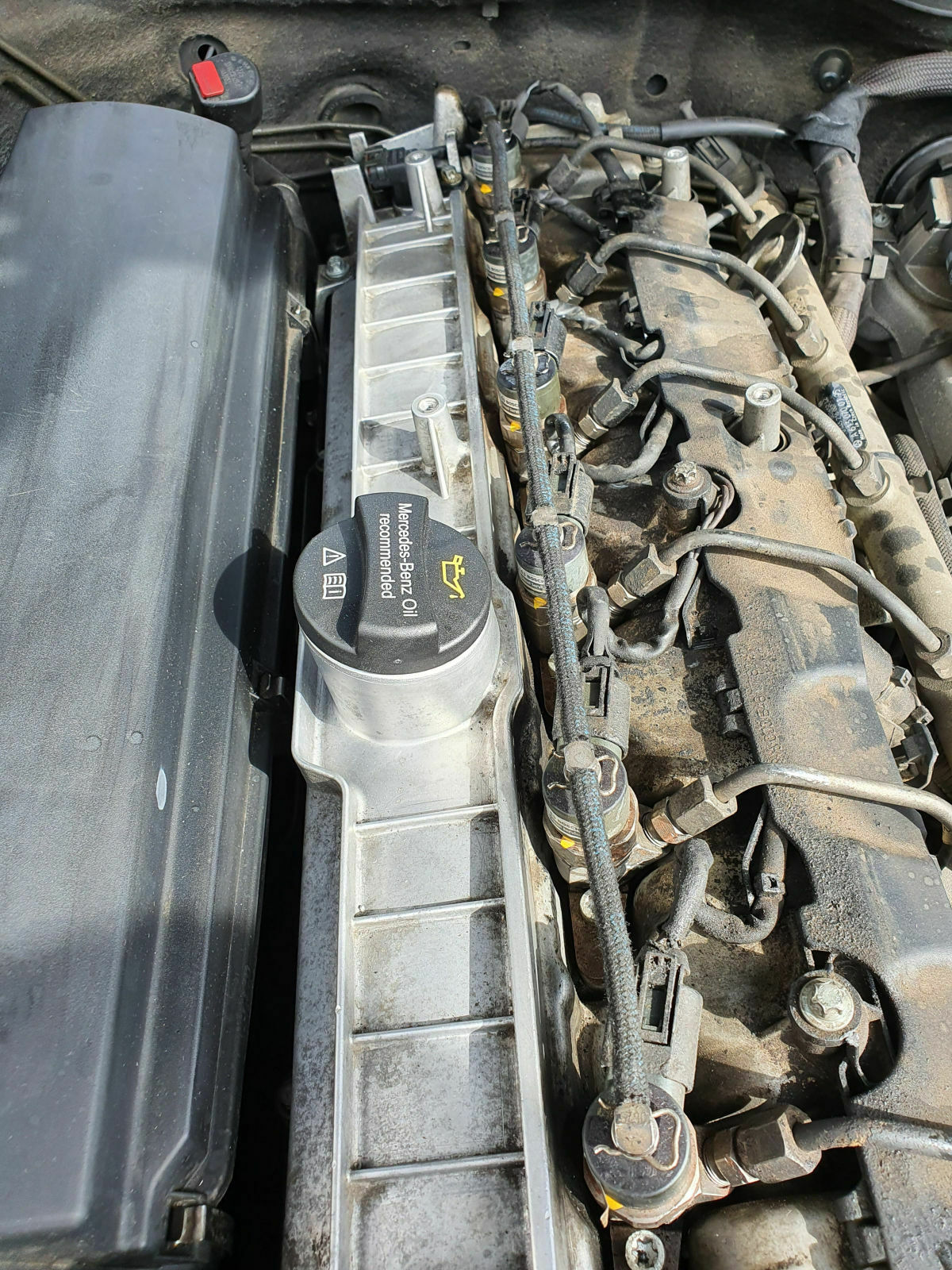 OM648 Ölverlust Motor oben