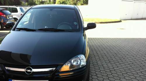 Schwarze Angel Eyes