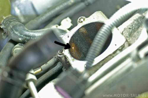 Pict0047-ist-dies-die-besagte-1-5mm-bohrung
