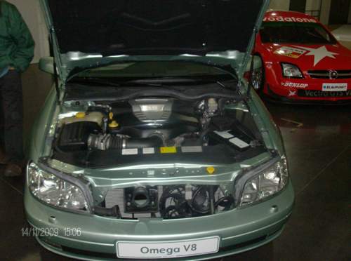 V8 2009