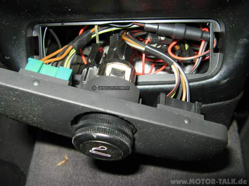 Zigarrettenanzuender-stecker-sitzheizungsschalter-hinten